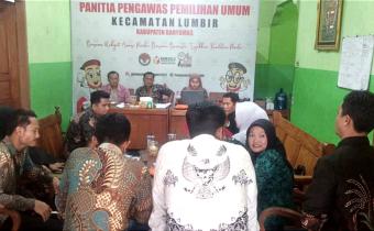 Kecamatan Lumbir